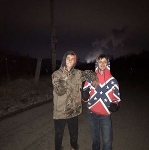 Meet your Posher, Hunter